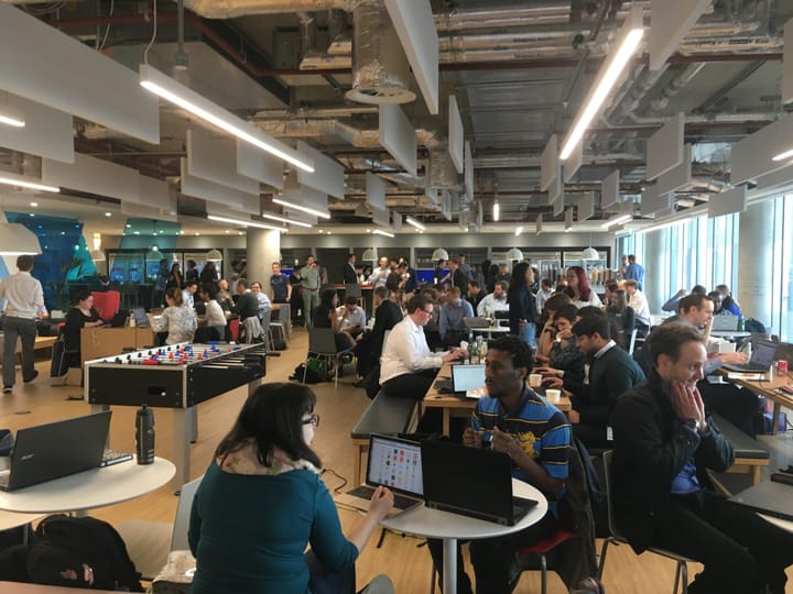Data enthusiasts turn out for the London TUG Makeover Monday Live event